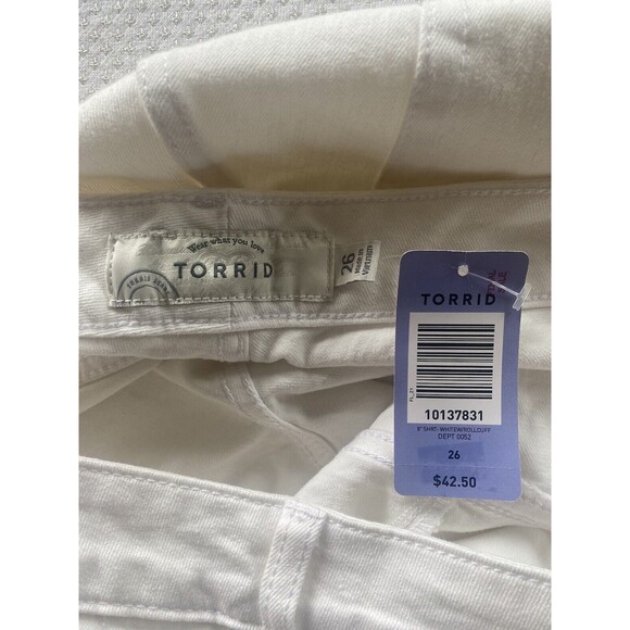 Torrid Jean Shorts White Denim Stretch High Rise Bermuda plus size 26 NEW - Picture 11 of 13
